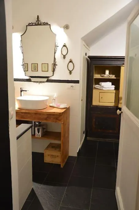 Nell'Antico Nobiliare Palazzo Dei Rolli Apartment Genoa